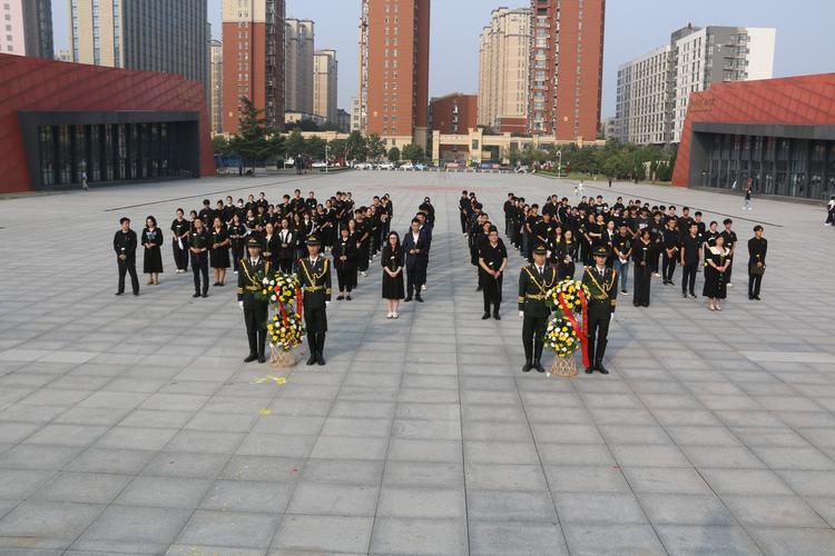 烈士纪念活动（烈士纪念活动的基本礼仪）